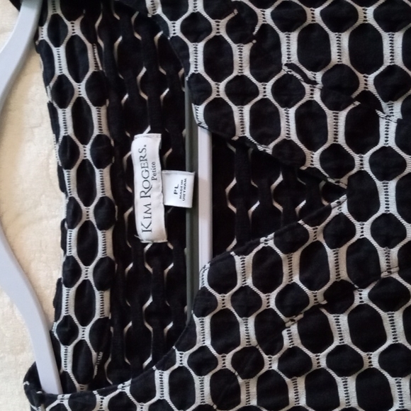 Top - Picture 3 of 3